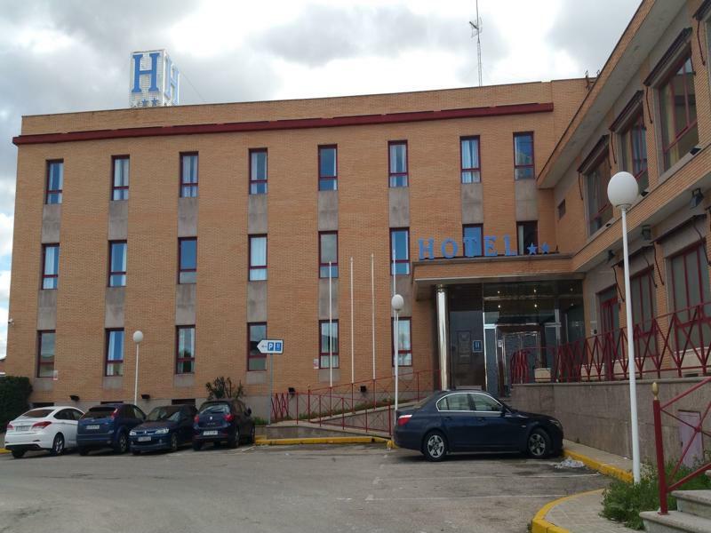 Hotel Humanes Humanes de Madrid Luaran gambar